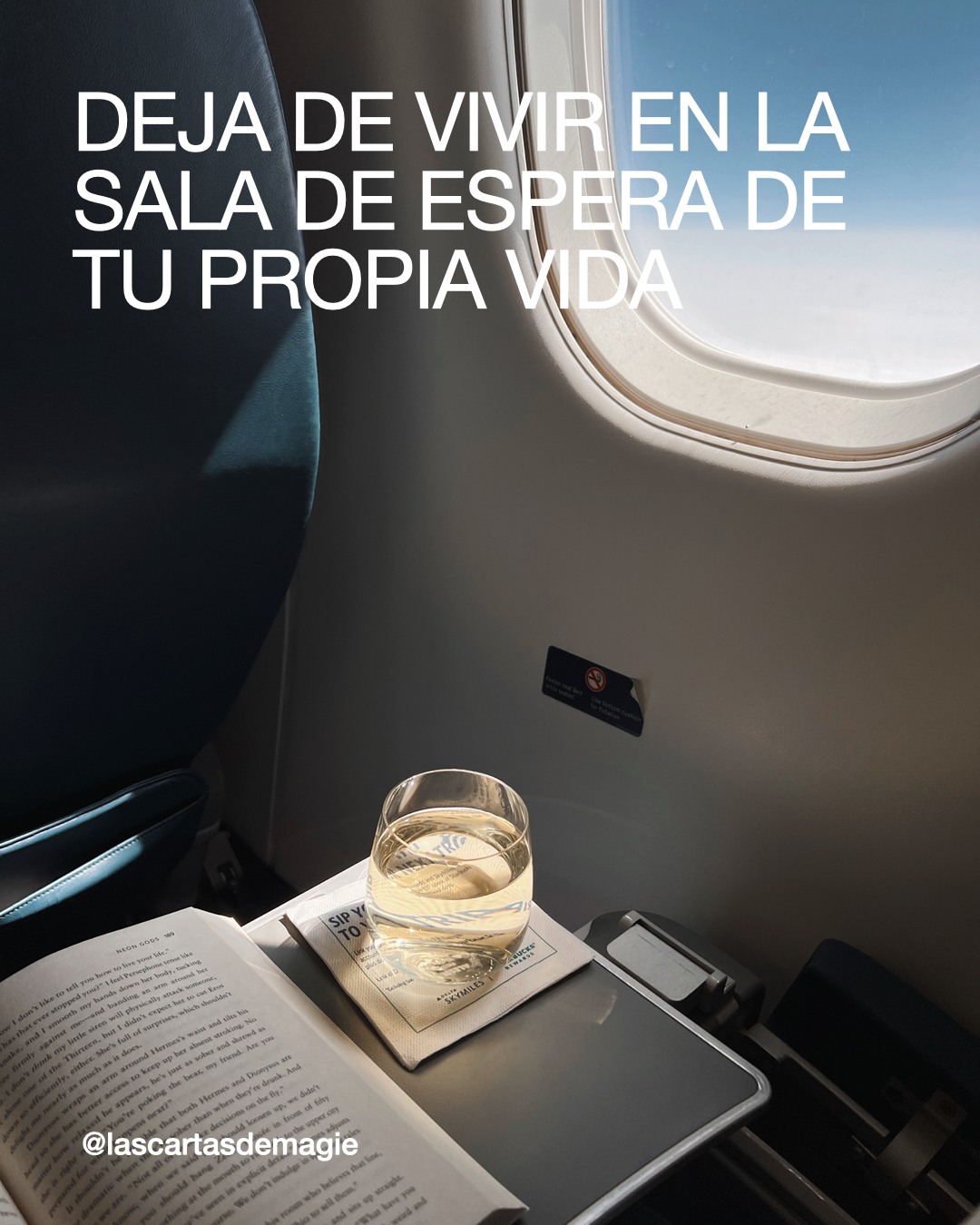 Deja de Vivir en la Sala de Espera de Tu Propia Vida - Las Cartas de Magie