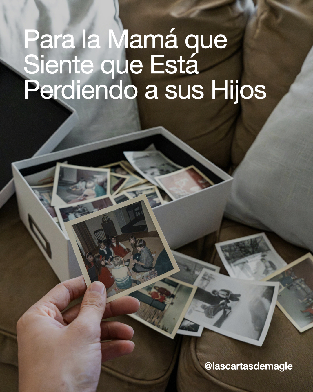 Para la Mamá que Siente que Está Perdiendo a sus Hijos - Las Cartas de Magie